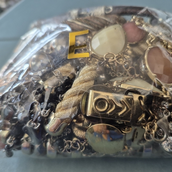 Mystery Craft Jellery Bag E - Picture 5 of 13